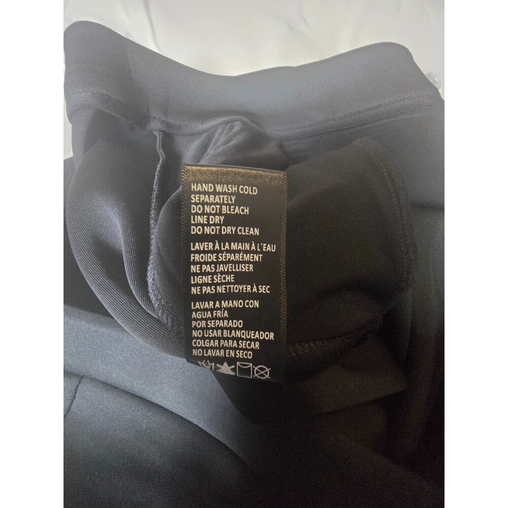 Good American Wide Leg Trousers in Black - Picture 10 of 11